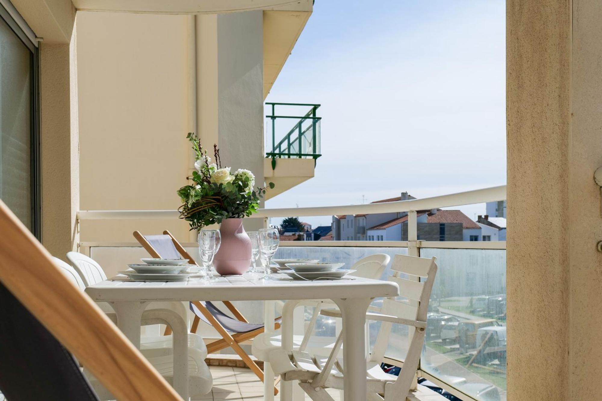 Joli Appartement Idealement Situe A Deux Pas De La Grande Plage - 4 Pers Les Sables-dʼOlonne Εξωτερικό φωτογραφία
